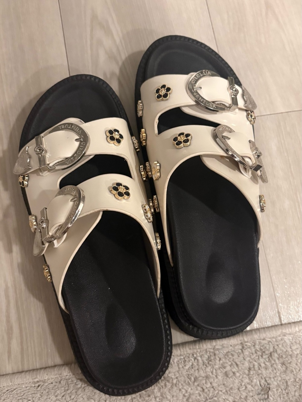 Women's Cream Buckle Slide Sandals with Floral Accents
